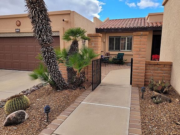 Front  entrance and courtyar