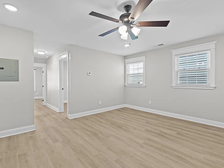 1343 S Preston St — Photo 14