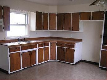 4th image of 855 Jones St