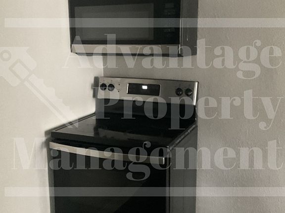 5th image of 1409 Parker St #B