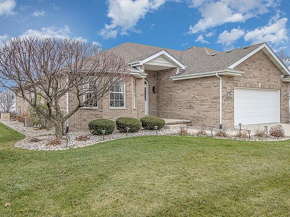 2nd image of 2043 Northwinds Dr