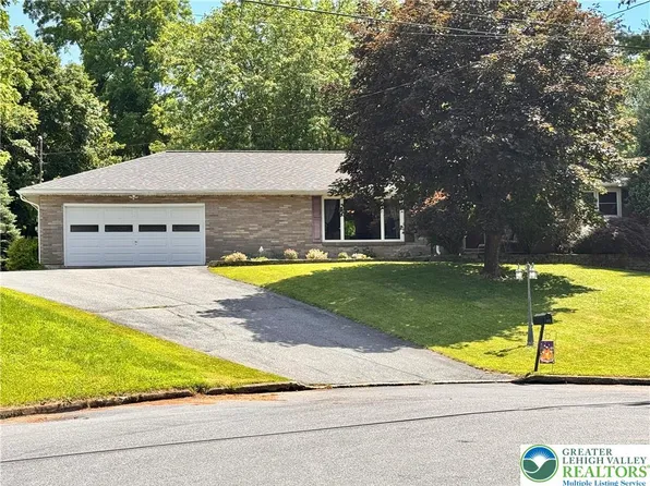 111 Nelson Ave, Easton, PA 18040