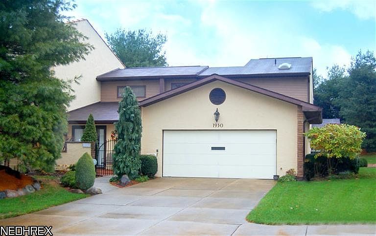 2nd image of 1930 Brookwood Dr