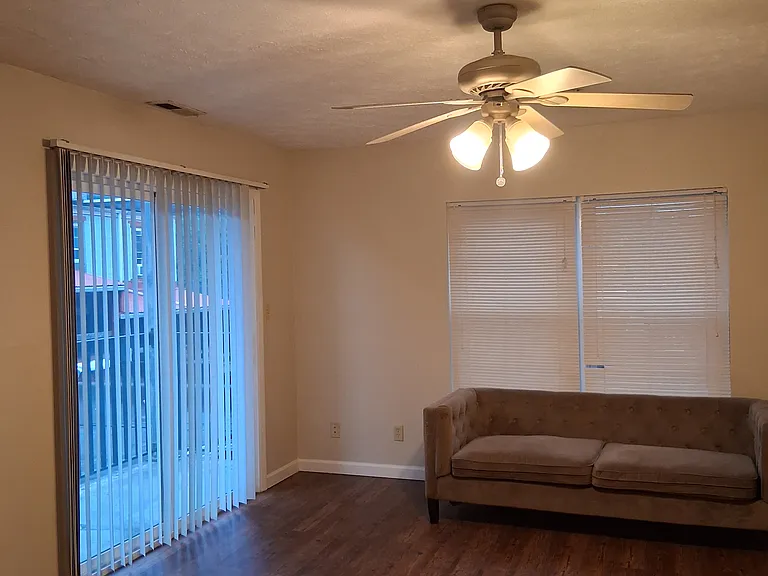 223 Chestnut St #101 — Photo 11