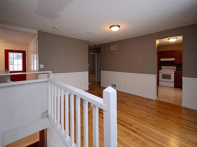 1309 Franklin St — Photo 3