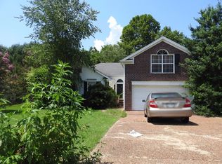 913 Celeste Ct, Mount Juliet, TN 37122