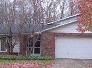 1071 Roland Rd, Lyndhurst, OH 44124