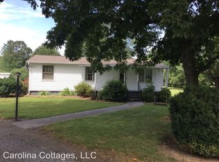 2041 Union Hill Rd, Hendersonville, NC 28792