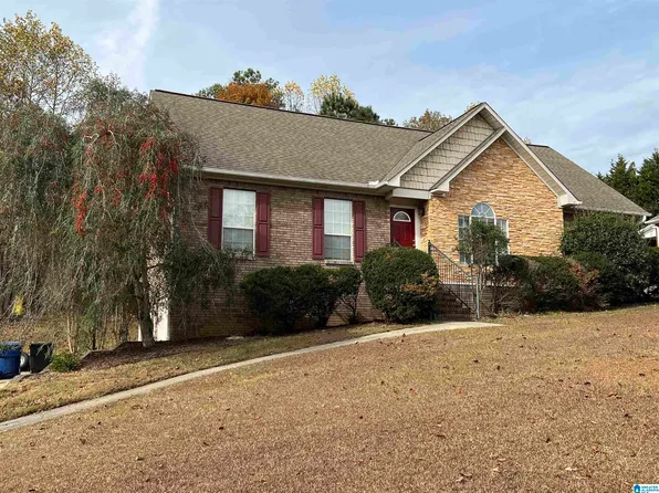 1214 Cinder Cir, Warrior, AL 35180