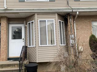 16 Clarion Ct, Staten Island, NY 10310