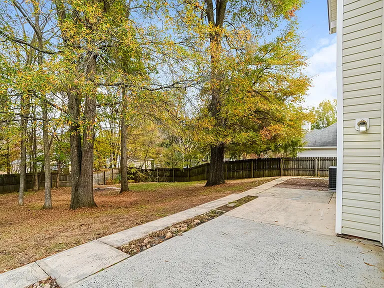 14133 Southbridge Forest Dr — Photo 17