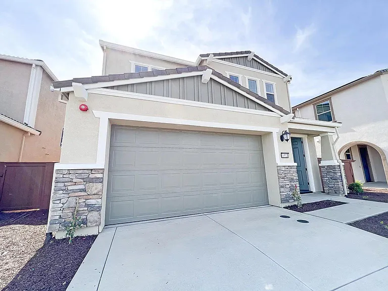 10524 Cello Way — Photo 2