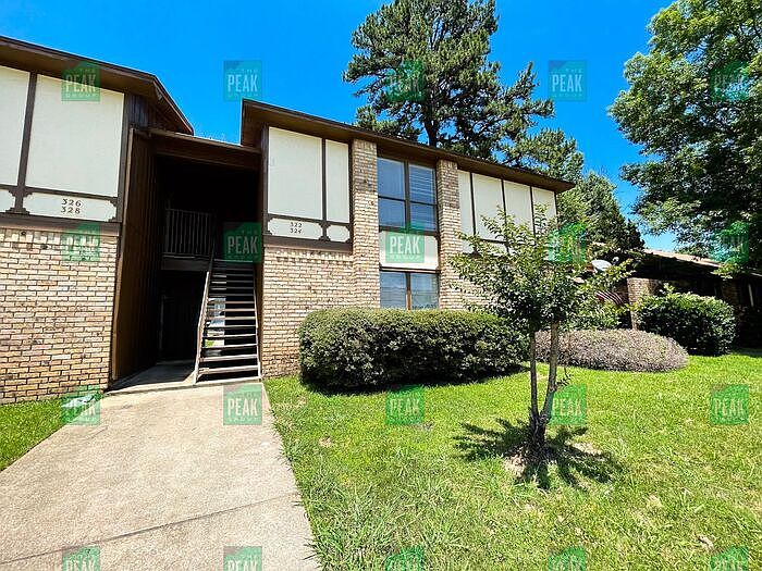 1st image of 328 Brookwood Dr
