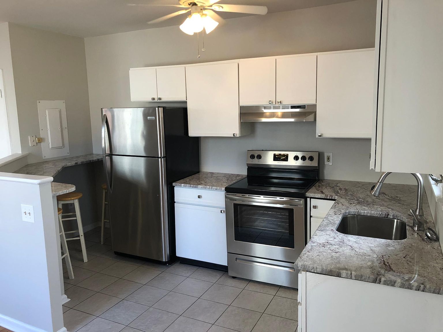 1427 N Clayton St APT 3, Wilmington, DE 19806 | Zillow