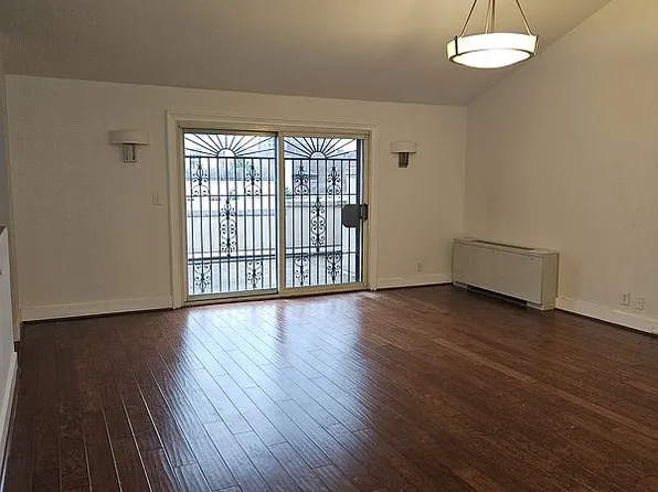 75 Poplar St APT 5D, Brooklyn, NY 11201