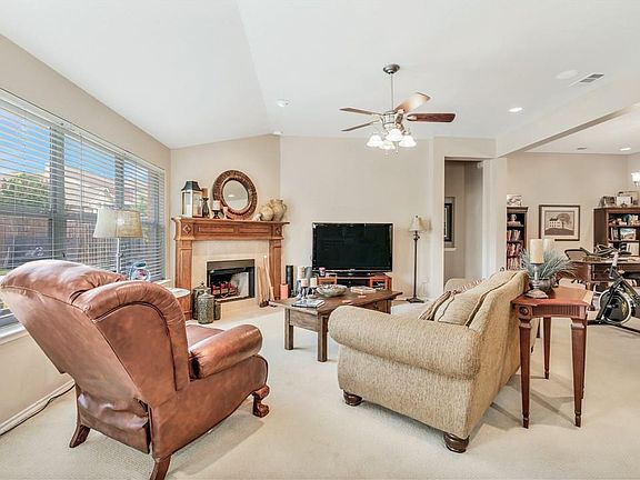 4th image of 4813 Cliburn Dr