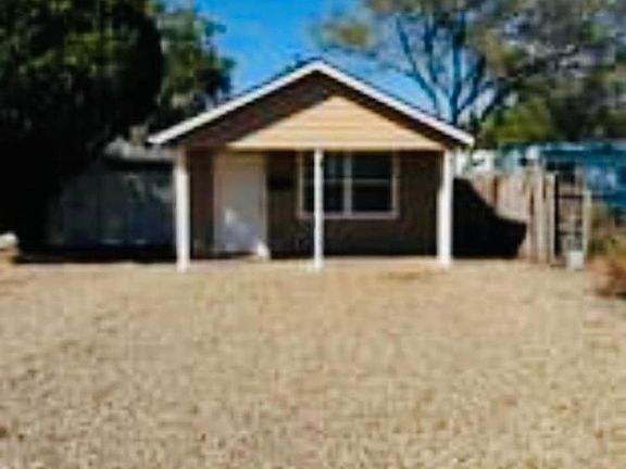 4th image of 208 S McMasters St