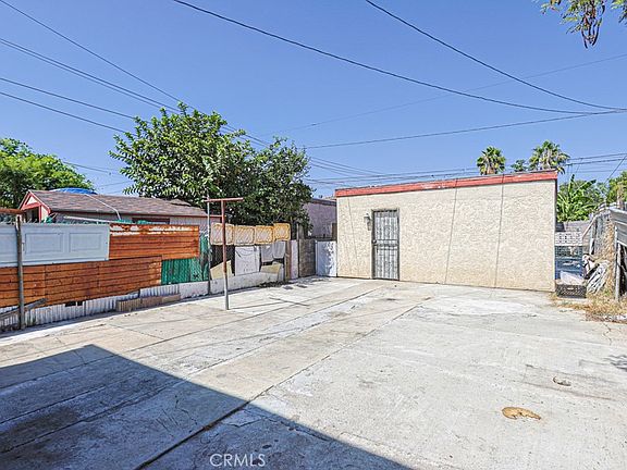 4th image of 1019 E 21st St