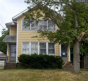 2nd image of 577 & 579 Marview Ave
