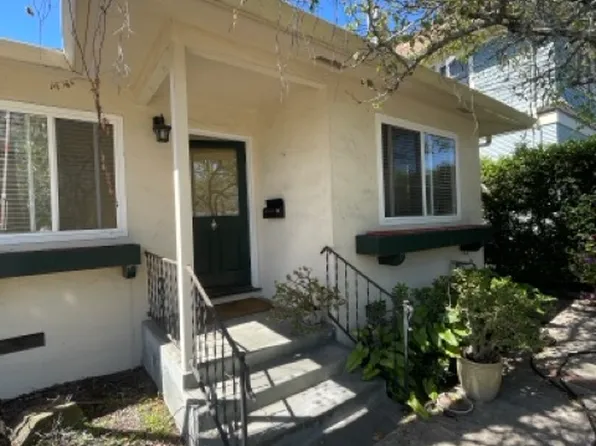 1117 Laurel St #B, Santa Cruz, CA 95060
