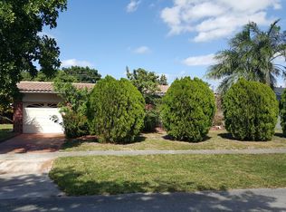 5501 Tyler St, Hollywood, FL 33021