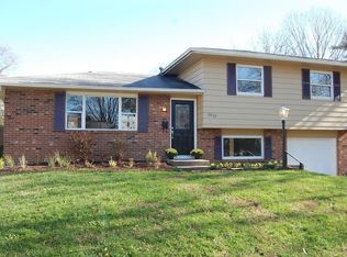 2962 Upton Rd E, Columbus, OH 43232