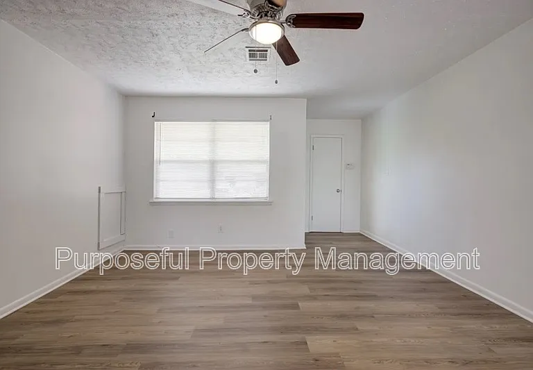 3009 SE 20th St — Photo 6