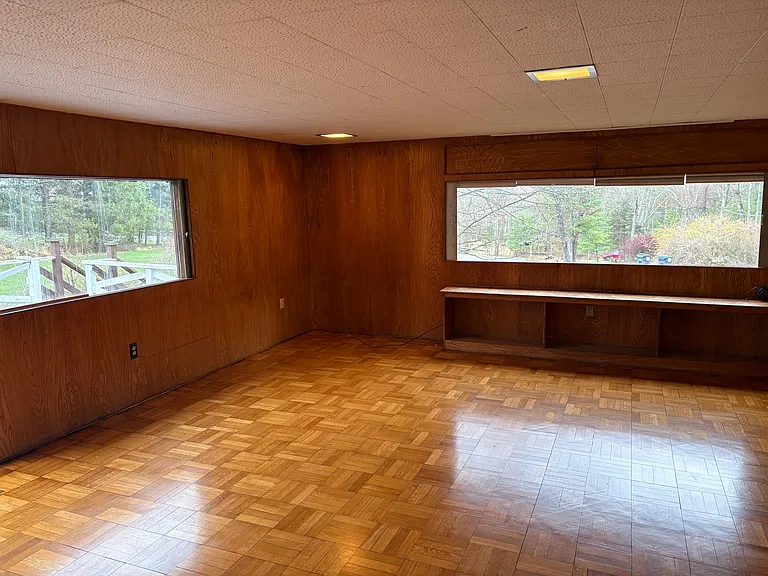 35C Hasbrouck Ln — Photo 16
