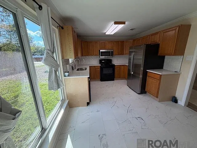 3 bed, 1260 sqft, $1,650 — Photo 2