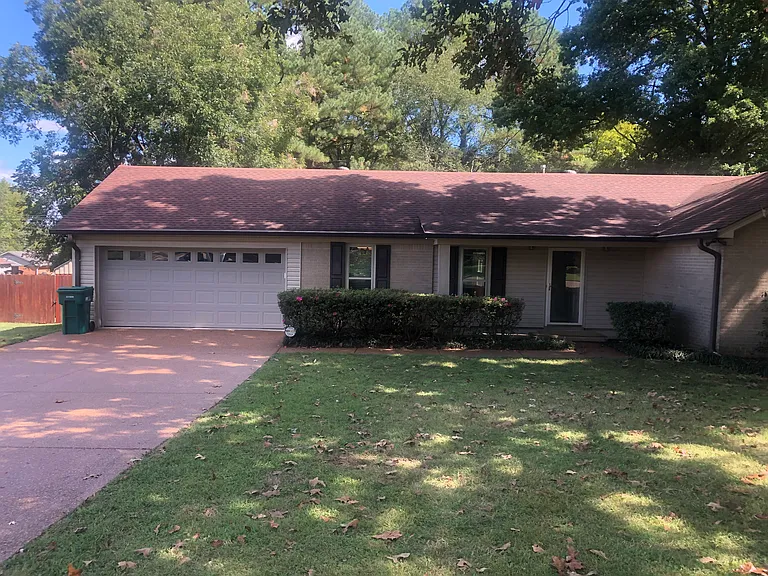 24 Woodard Dr — Photo 3
