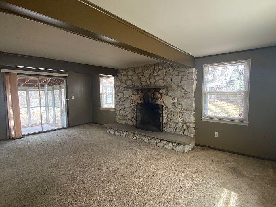 339 Lake Blvd, Lindenwold, NJ 08021 Zillow