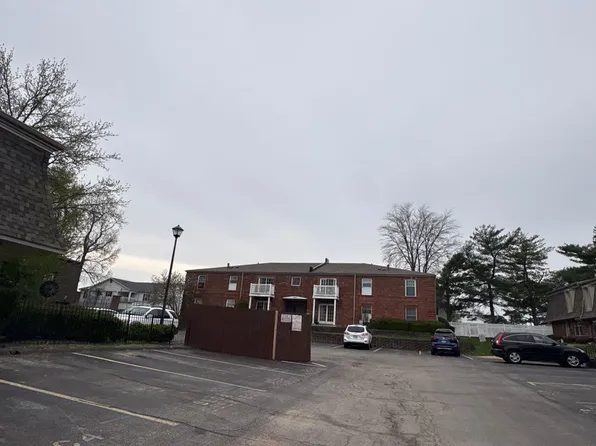 4277 Forest De Ville Dr #12E, Saint Louis, MO 63129