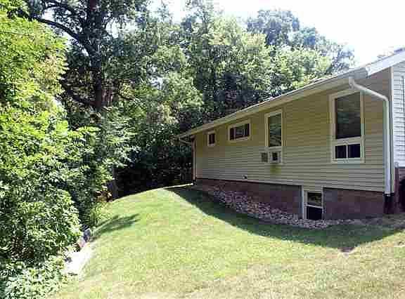 2nd image of 1320 32nd Avenue Ct
