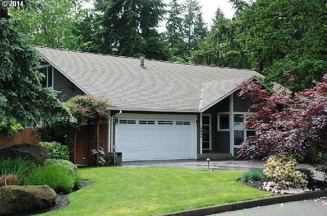 2nd image of 18893 SW Indian Springs Cir