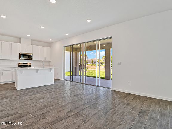 5th image of 1745 CARNELIAN Street