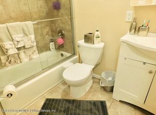 341 Aspen Knolls Way, Staten Island, NY 10312