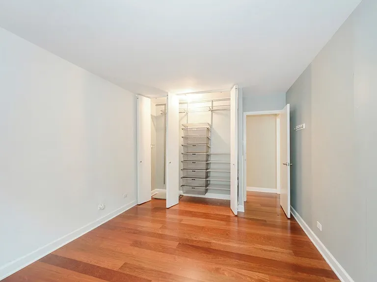 211 E Ohio St #1021 — Photo 12