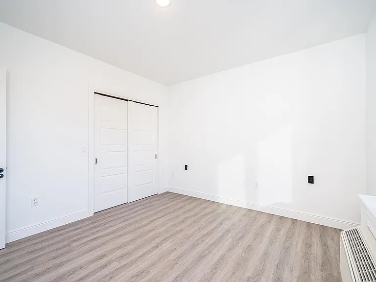 211 Baldwin Ave #507 — Photo 15