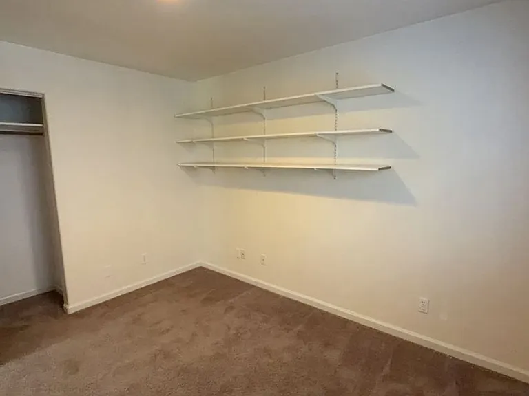 3121 Matthew Ln — Photo 13