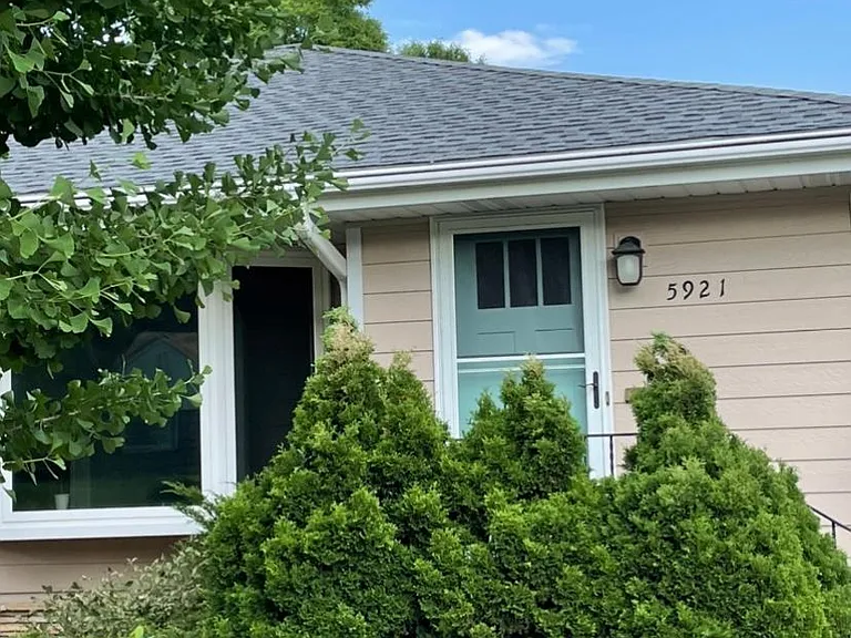 5921 Wooddale Ave — Photo 21