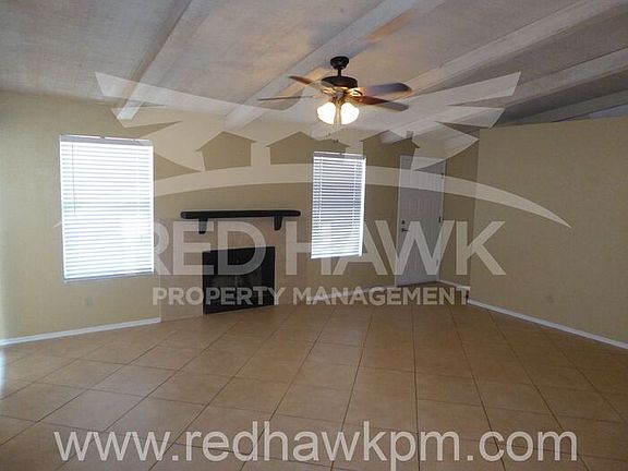 4th image of 630 E Jensen St Unit 126