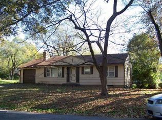10901 W 56th St, Shawnee, KS 66203