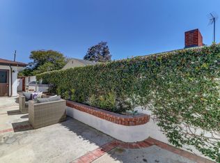 423 Magnolia St, Costa Mesa, CA 92627