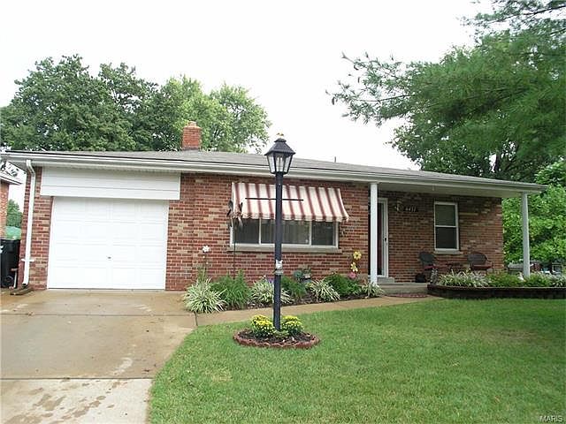 1st image of 6427 Lawnside Dr