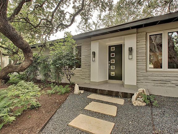 3rd image of 5701 Shoal Creek Blvd