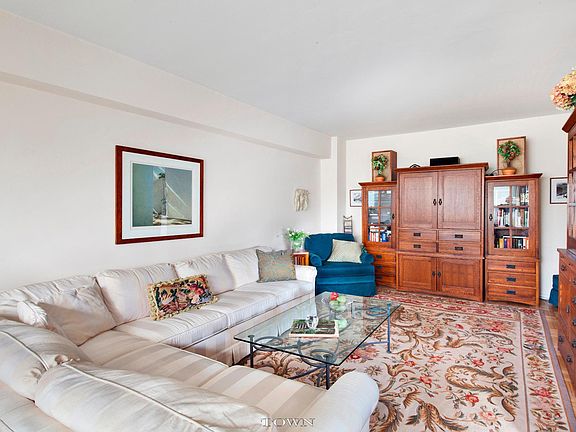 3rd image of 55 E End Ave APT 16J