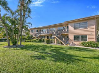 216 36th Ave N APT 202B, Saint Petersburg, FL 33704