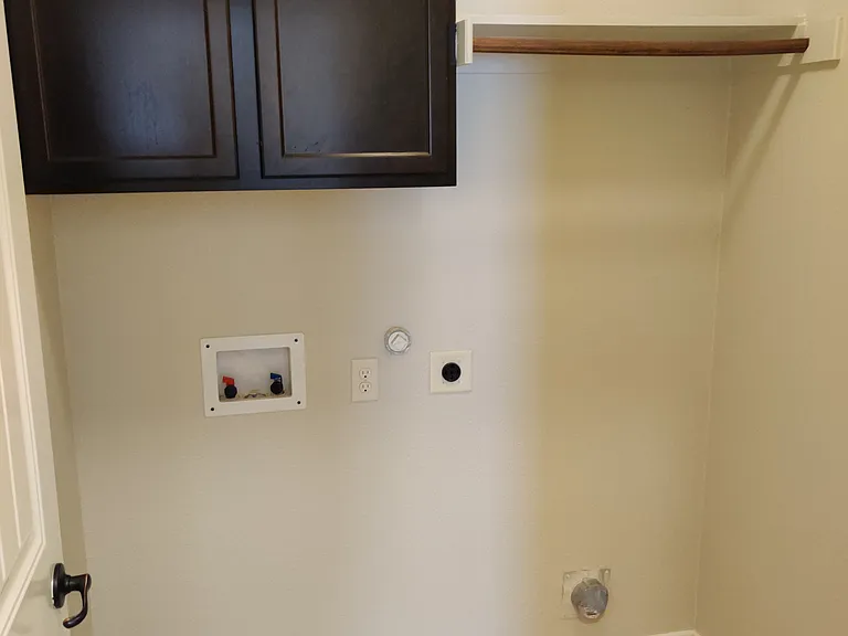 9901 Pronghorn Rd — Photo 27