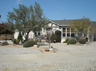 9271 Yucca Hills Rd, Agua Dulce, CA 91390