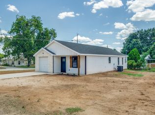 808 Buckboard Dr, De Leon, TX 76444